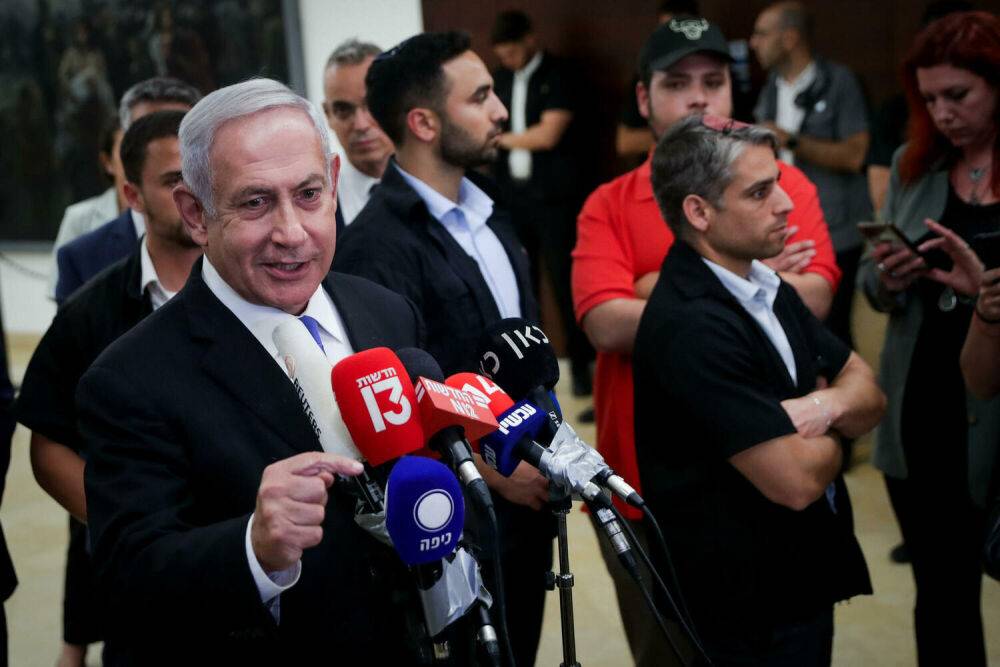 Первые предвыборные обещания Нетанияху: не сотрудничать с РААМ и «вернуть национальную гордость»