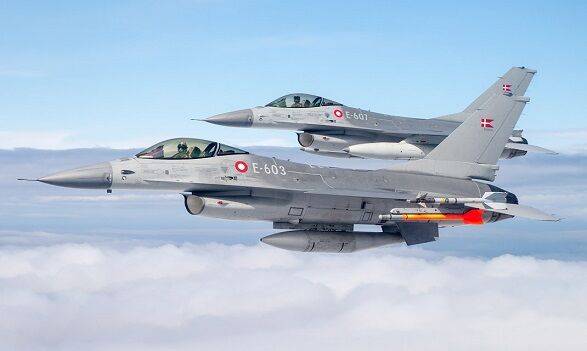 Дания сохранит свой парк истребителей F-16 из-за угрозы со стороны россии
