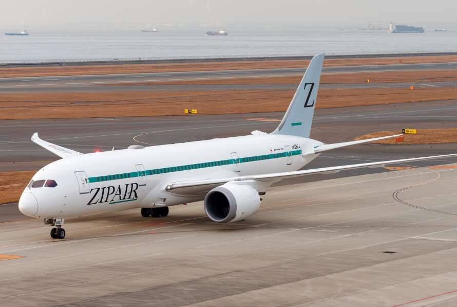 Японская авиакомпания избавляется от Z на своих бортах