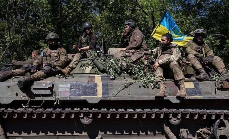 Зеленский назвал ширину военного фронта в Украине
