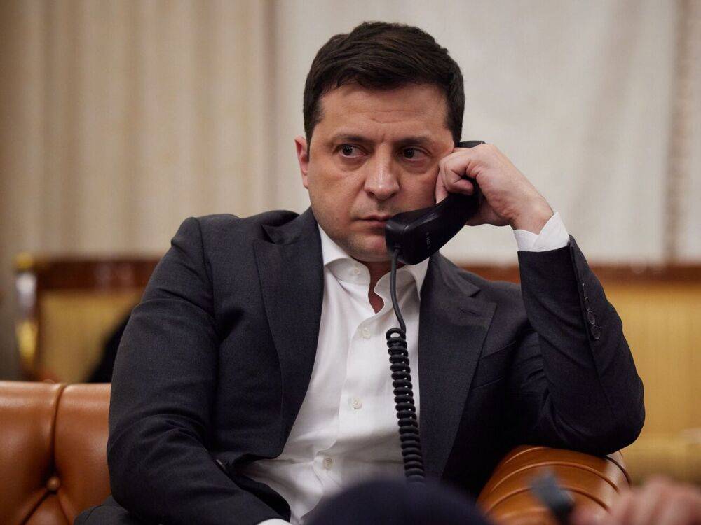 Зеленский выразил Орбану благодарность за поддержку Украины и пригласил его в Киев