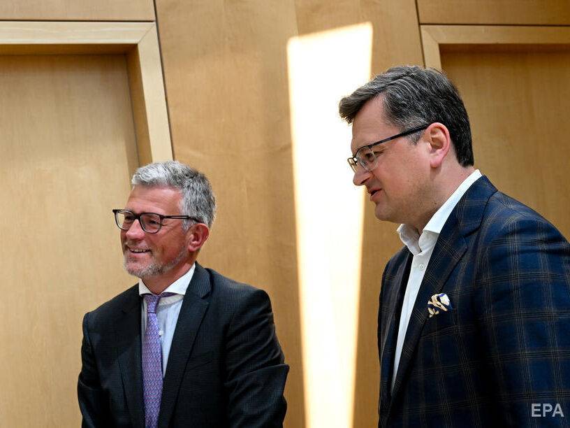 Посол Украины в Германии намерен извиниться перед Шольцем. Зеленский и Кулеба были недовольны высказыванием о "ливерной колбасе"