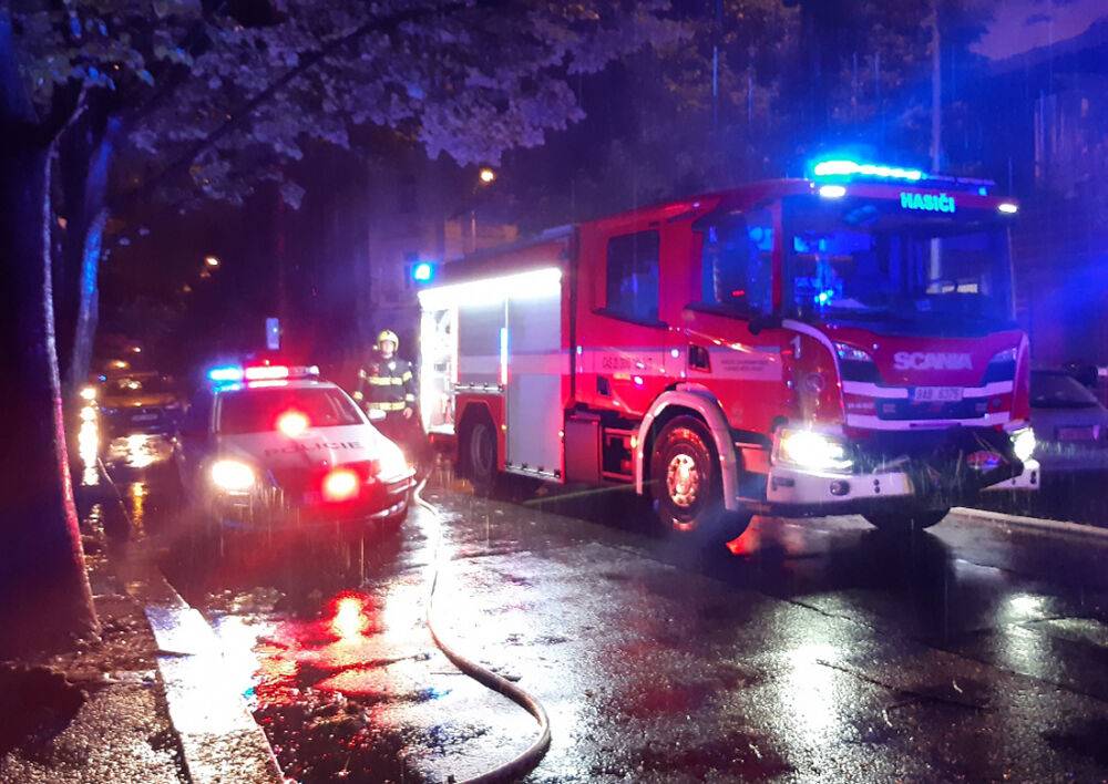 Сильные ливни нагрузили работой пожарных в Чехии