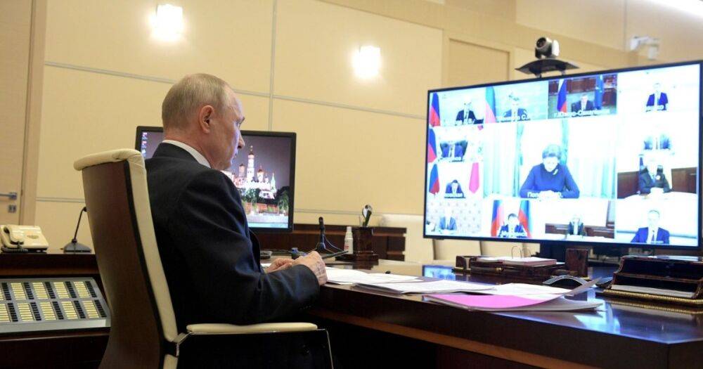Война РФ против Литвы: СМИ рассказали об экстренном совещании Путина в Москве