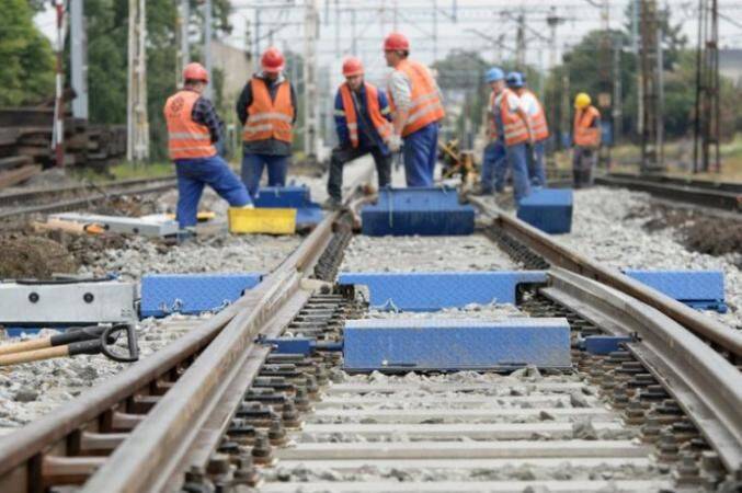 Великобритания выделит 10 млн фунтов стерлингов на ремонт украинской железной дороги