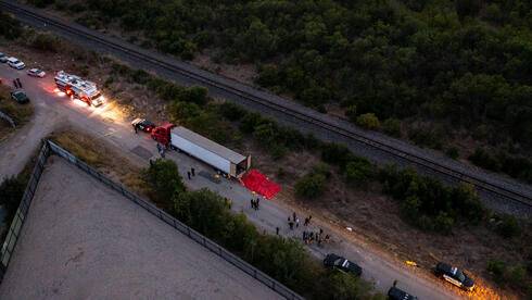 В Техасе обнаружили грузовик с 46 мертвыми мигрантами в кузове