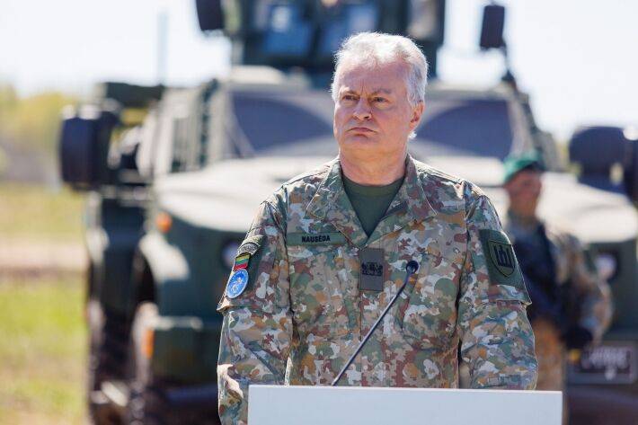 Президент Литвы примет участие в саммите НАТО, лидеры утвердят решение по бригаде