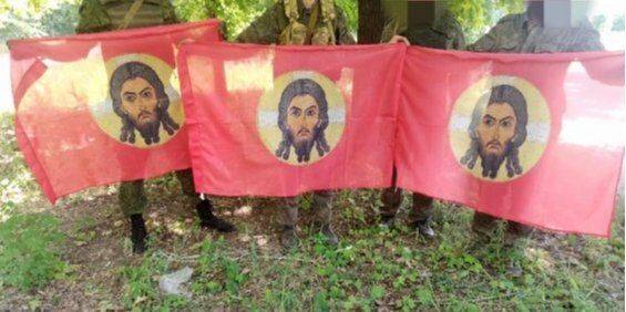 «Передали бойцам православные флаги». Какую самую абсурдную «гуманитарку» получают боевики «ДНР»
