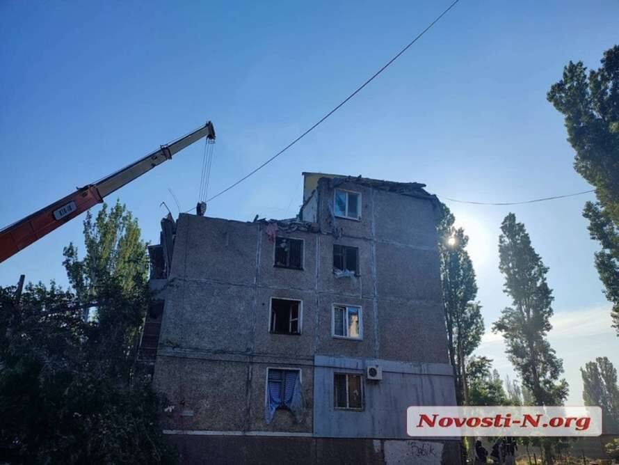 В Николаеве увеличилось число погибших из-за ракетного удара