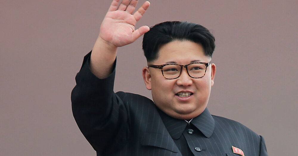 Увидел коллегу-узурпатора: Ким Чен Ын поздравил королеву Елизавету II, правящую уже 70 лет