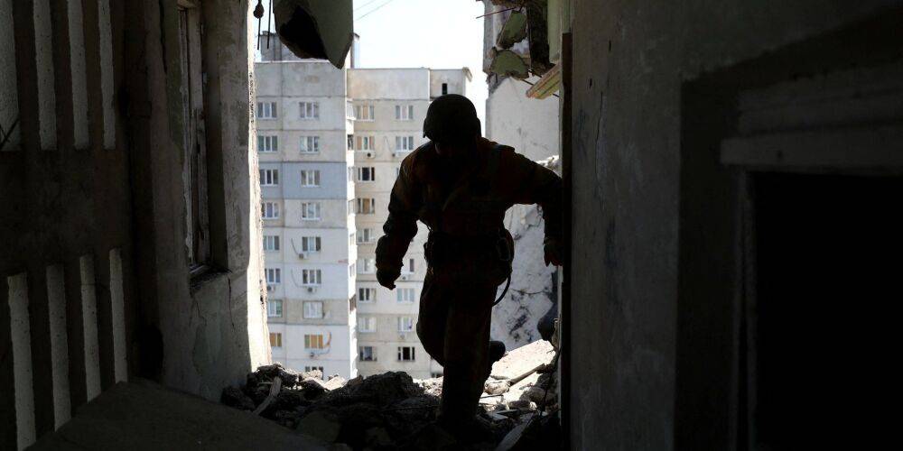 Оккупанты ударили ракетами по больнице в Золочеве на Харьковщине — фото