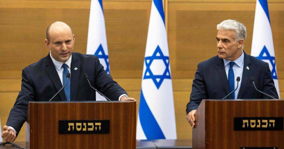 В Израиле снова назначены парламентские выборы. До них премьер-министром страны будет Яир Лапид