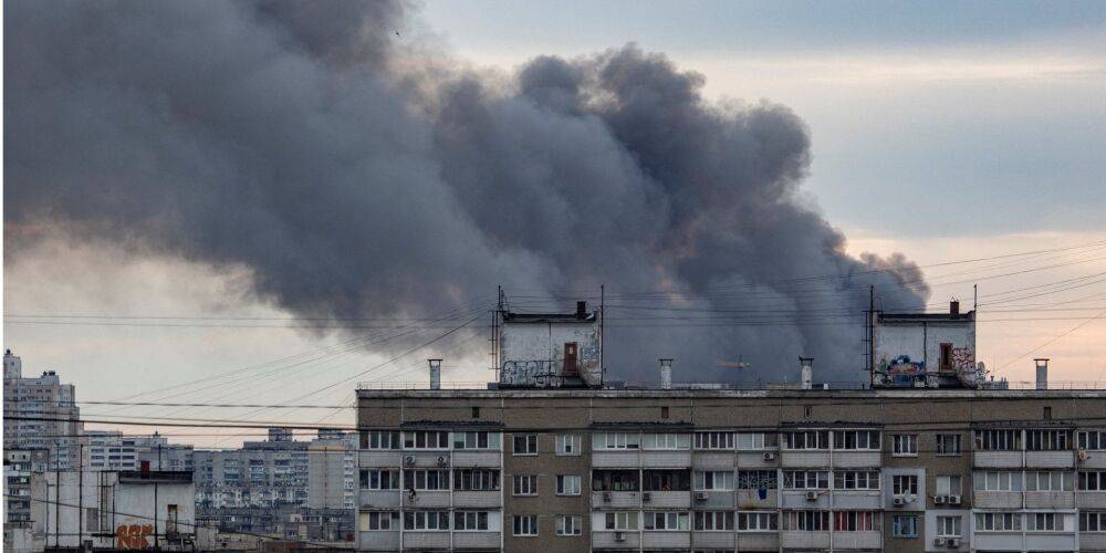 Reuters показало видео из Киева после утренних ракетных ударов в Дарницком районе