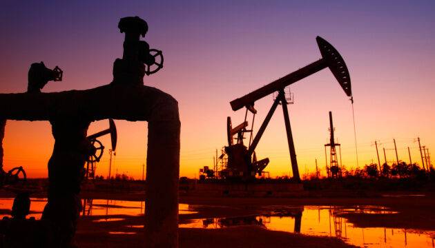 Цены на нефть выросли. Марка Brent поднялась выше $120 за баррель