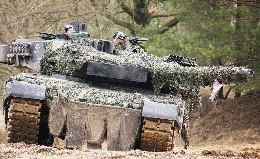 Испания готова поставить Украине танки «Леопард»: обучение пройдёт в Латвии