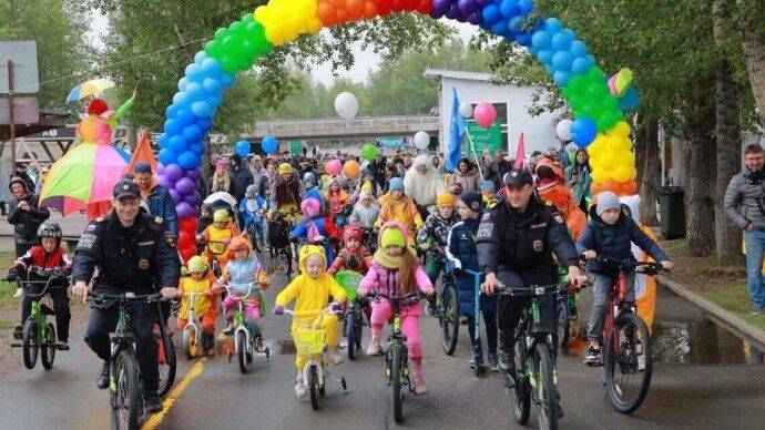 В Татышев-парке прошел детский велопарад
