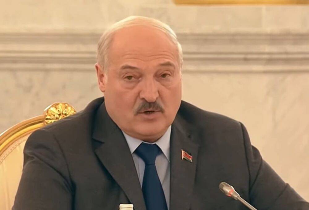 "Единственный аргумент": эксперт назвал условие, из-за которого Лукашенко может напасть на Украину