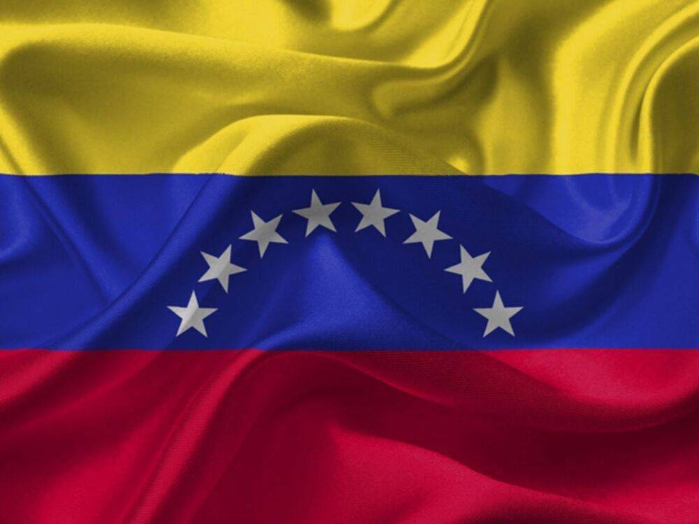 Байден заявил Гуайдо, что США могут смягчить санкции против Венесуэлы