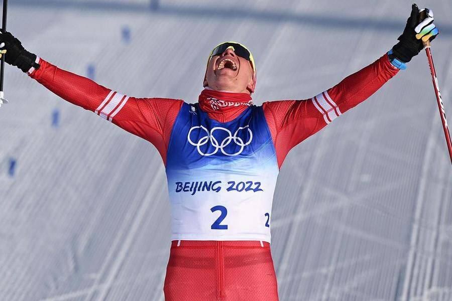 Тихонов считает, что награду "Спортсмен года" заслужил лыжник Большунов, а не гимнастка Аверина