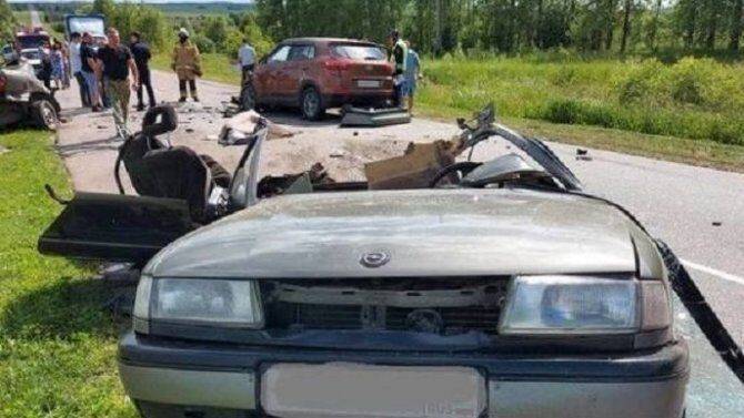 Водитель иномарки погиб в ДТП в Пензенской области