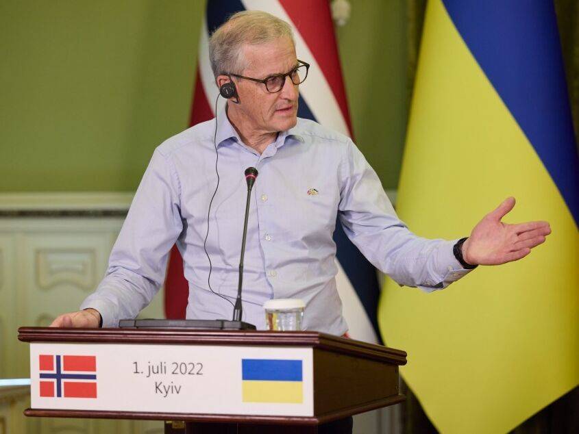 В Украине идет борьба не только за Украину, а за принципы, на которых построен весь мир – премьер Норвегии