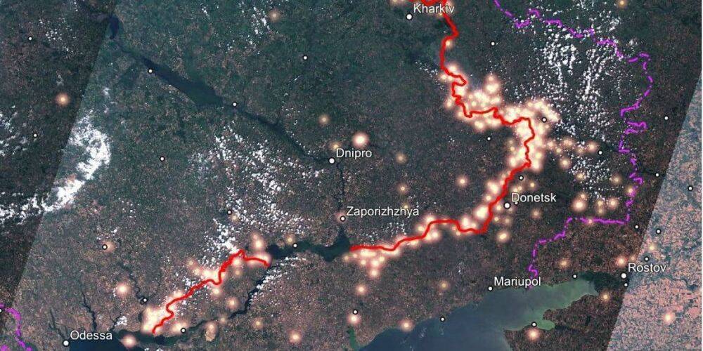 Все охвачено пожарами. NASA показало линию фронта в Украине из космоса