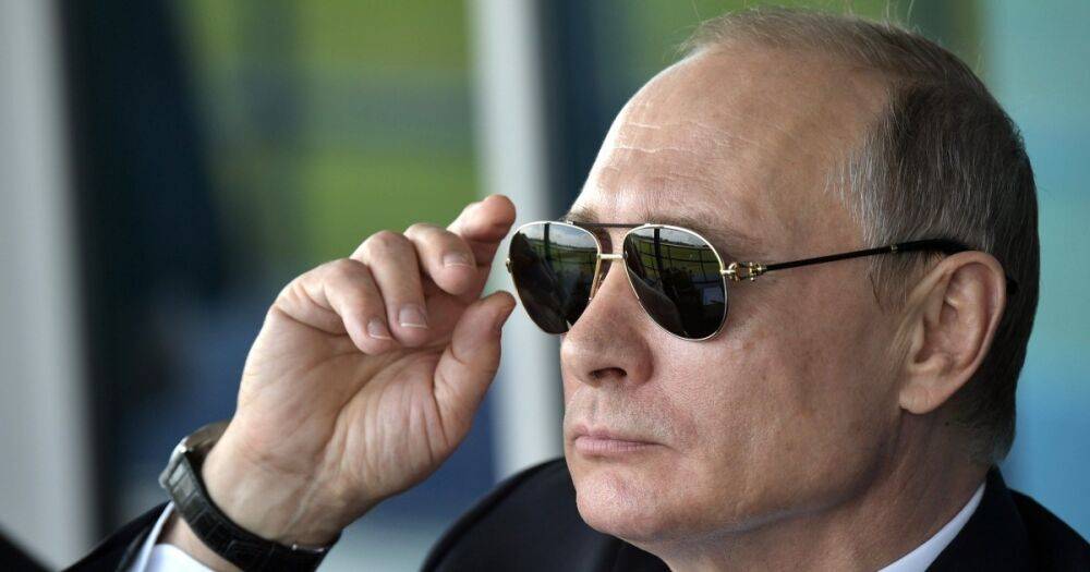 В РФ может не стать президента: ЛДПР призвала называть Путина правителем