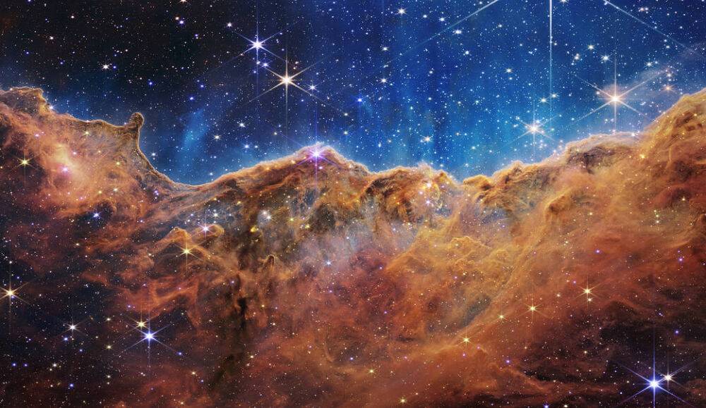 Кольоровий Всесвіт: NASA показало унікальне фото