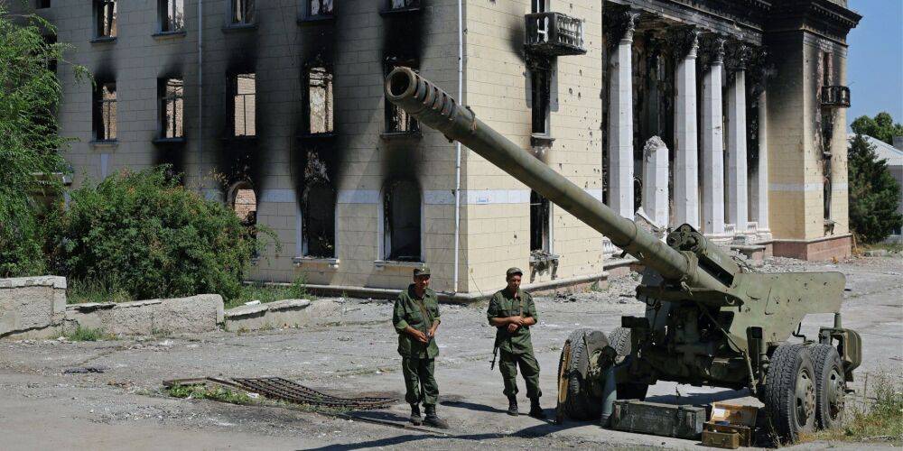 Города на грани гуманитарной катастрофы. В Луганской области российские войска уничтожили склады с продуктами питания — ОВА