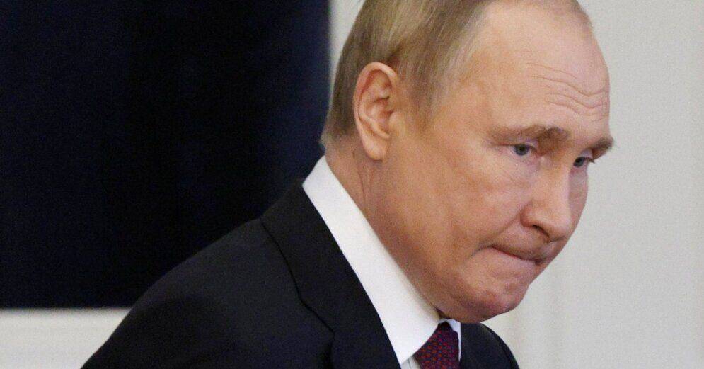 Путин подписал больше 100 законов. О спецмерах в экономике, "иноагентах" и госизмене — о чем еще?
