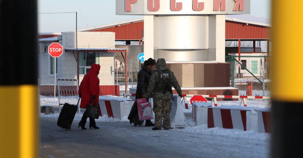 Россия сняла коронавирусные ограничения на пересечение сухопутных границ