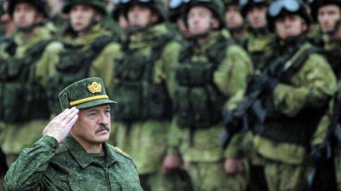 Беларусь уже в который раз продолжила военные учения