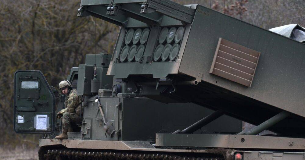 Украина получила первые дальнобойные американские MLRS M270