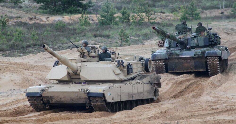 Польша получит сотню танков M1 Abrams взамен переданных Украине Т-72