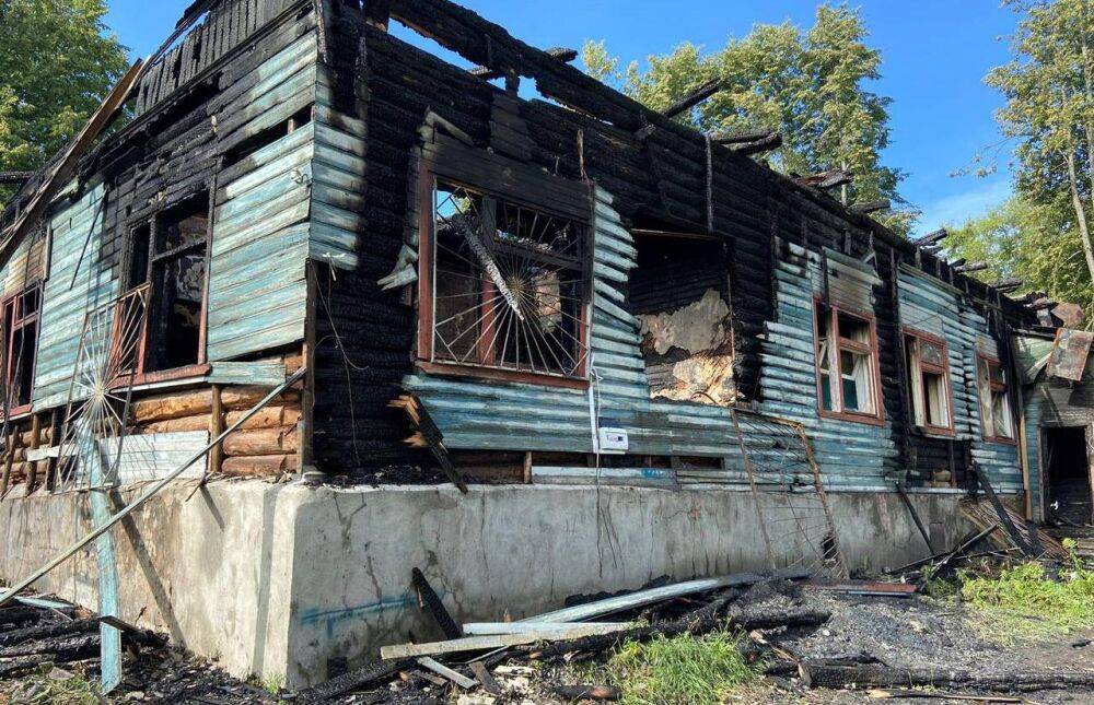 В Тверской области в больнице на пожаре погиб 1 человек, 8 спасены