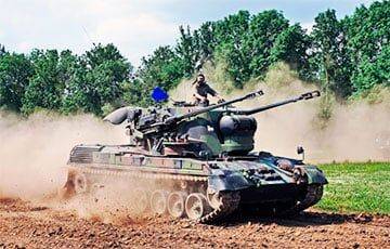Украинских военных начали обучать управлению зенитками Gepard