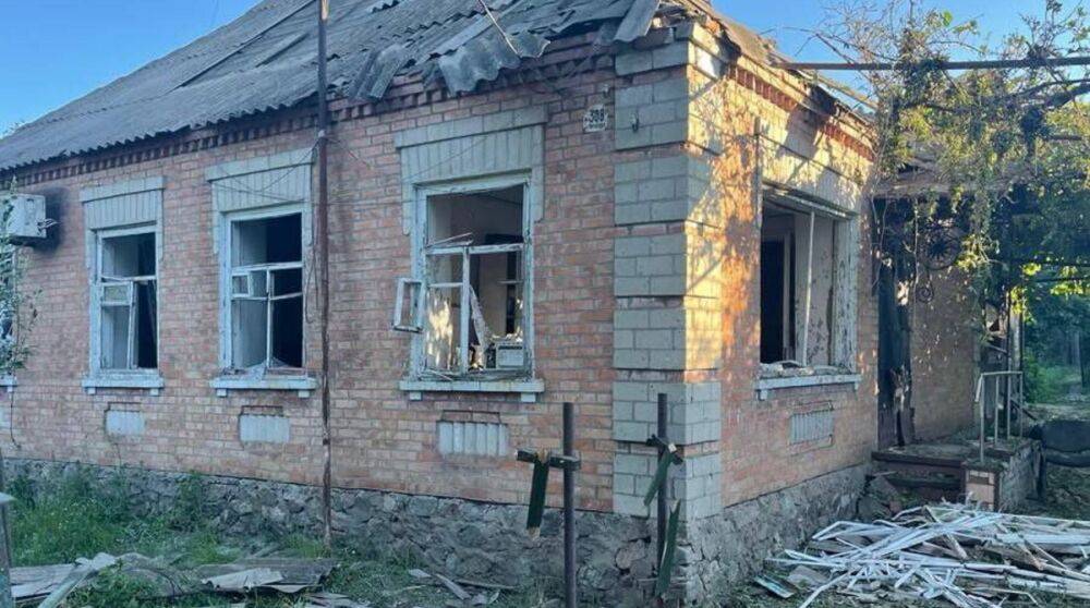 Обстрел Никополя из РСЗО: ранена женщина, разрушено около десятка домов