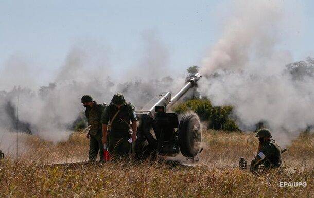 Украинские артиллеристы уничтожили две гаубицы РФ