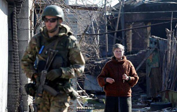В оккупированной Чаплинке войска РФ проводят массовые обыски