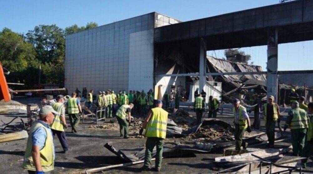 Трагедия в Кременчуге: разбор завалов ТЦ завершили, обнаружено еще почти 30 фрагментов тел