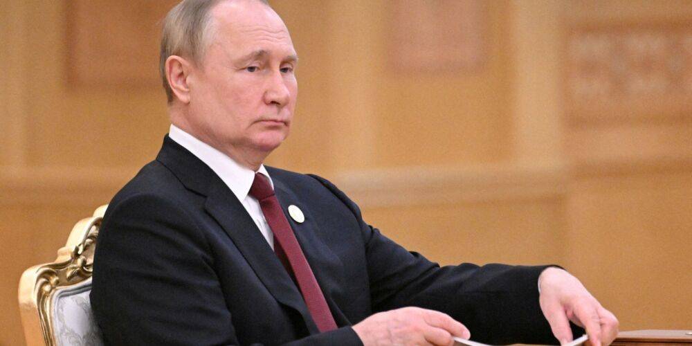 «Вынужден бродить по всем». Подоляк высмеял попытки Путина найти союзников в войне против Украины