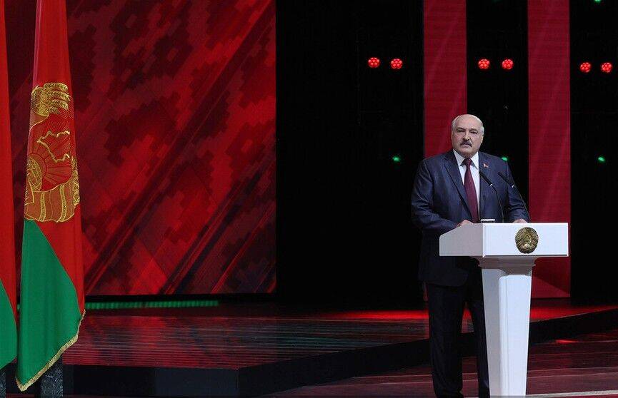 Лукашенко: США и ЕС не смогли объединить против нас весь мир, поэтому будут новые провокации