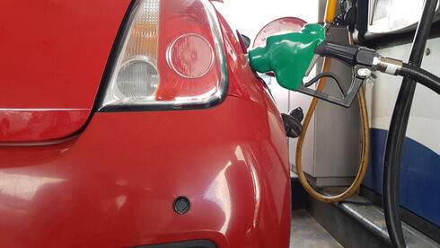 В Израиле готовят снижение налога на бензин уже с 1 августа: что будет с ценами