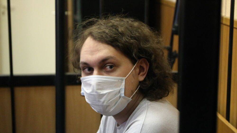 Суд прекратил уголовное дело против блогера Юрия Хованского