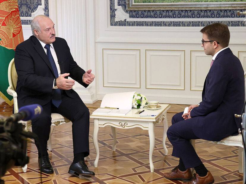 "Это уже не обсуждается". Лукашенко считает, что Украине о Херсоне, Донецке и Луганске можно было говорить в феврале-марте