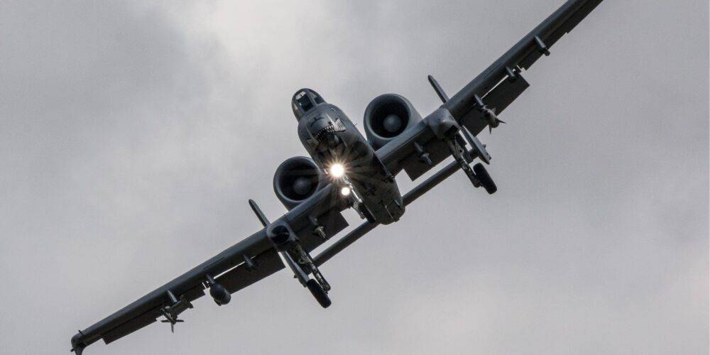 США обсуждают передачу Украине штурмовиков A-10 Warthog и обучение пилотов — NYT