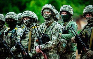 ВСУ отбили два наступления и уничтожили вражеский склад боеприпасов в Луганской области