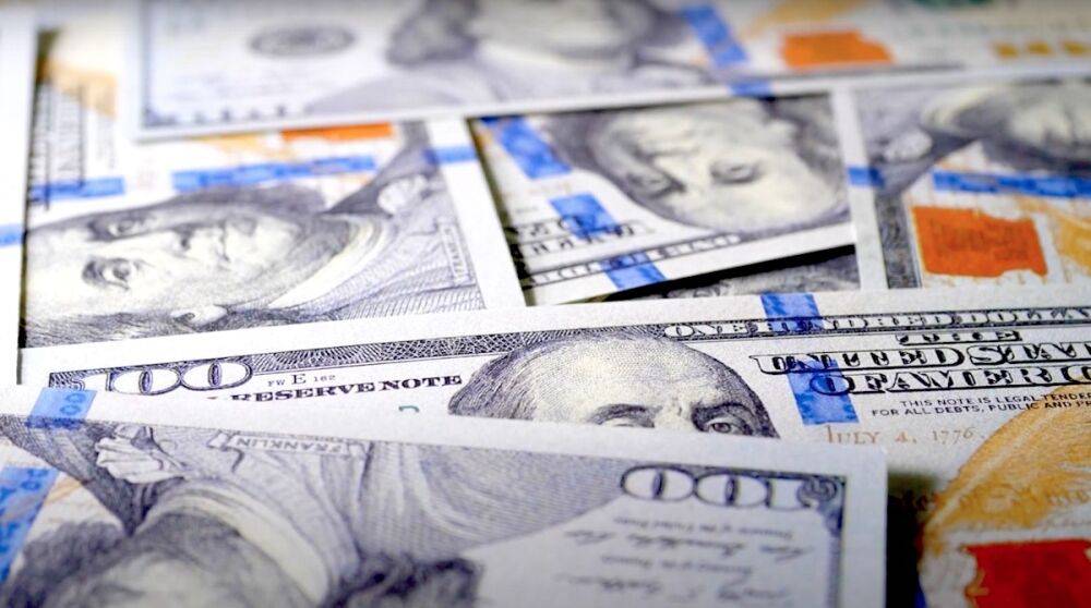 "Точно не будет 40 или 39…": эксперт успокоил украинцев прогнозом по курсу доллара – к чему готовиться