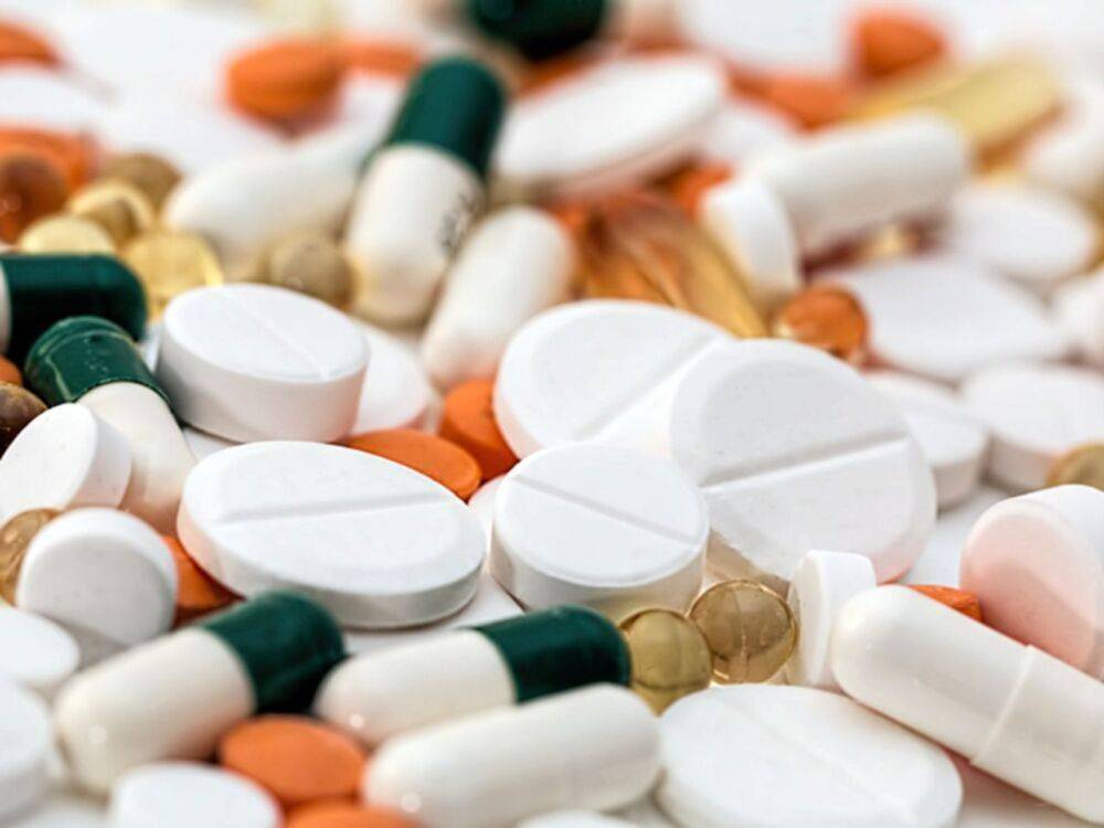 Мишустин сообщил, что рецептурные лекарства начнут дистанционно продавать в марте 2023 года