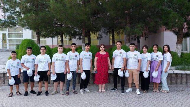 11 таджикских школьников примут участие в финальном туре олимпиад «TEENEAGLE»